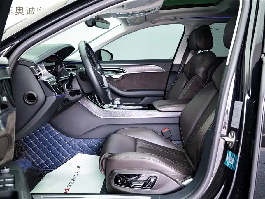 Audi A8 2019 A8L 50 TFSI quattro Comfort фото 9