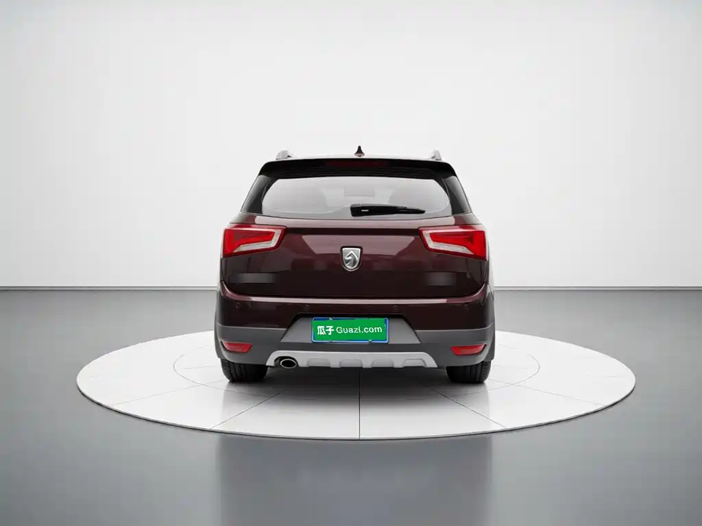 Baojun 560 2015 2015 1.8L Manual Luxury