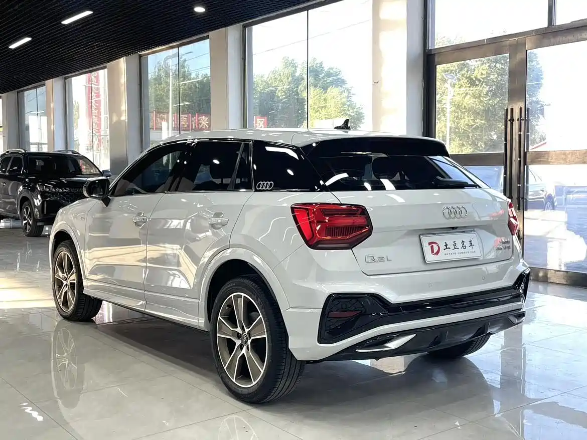 Audi Q2L 2022 35 TFSI Fashion Dynamic фото 6