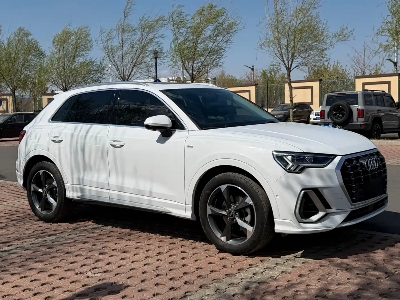 Audi Q3 2022 35 TFSI Fashion Dynamic фото 3