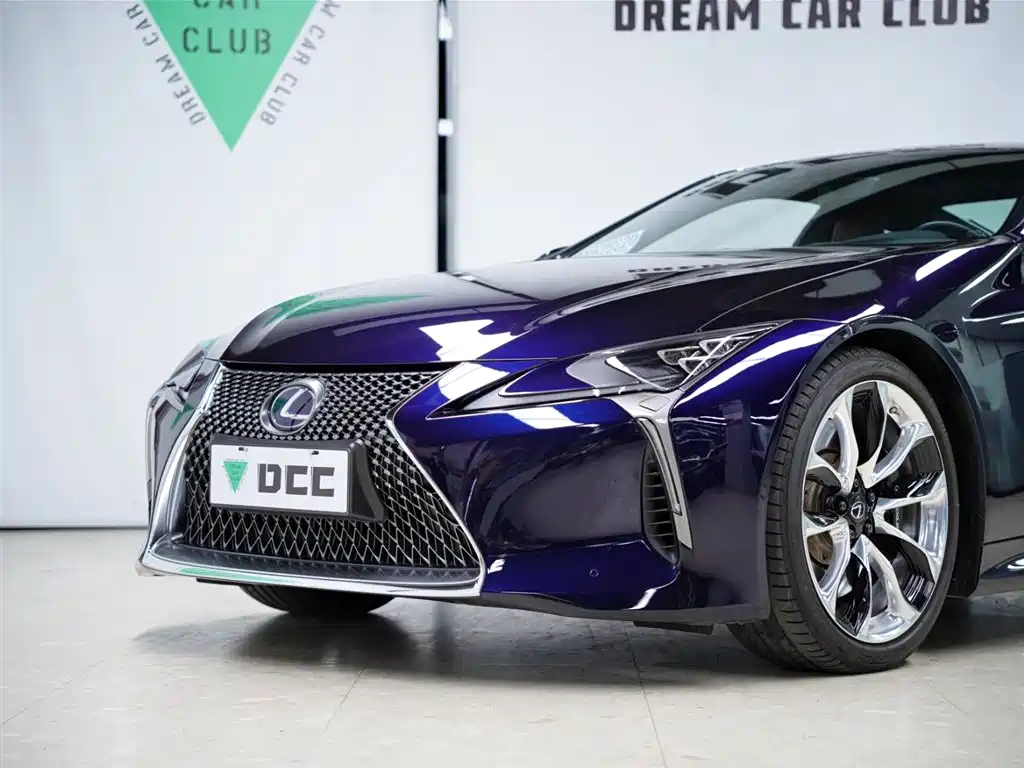 Lexus LC 2018 500h Sport Edition фото 23