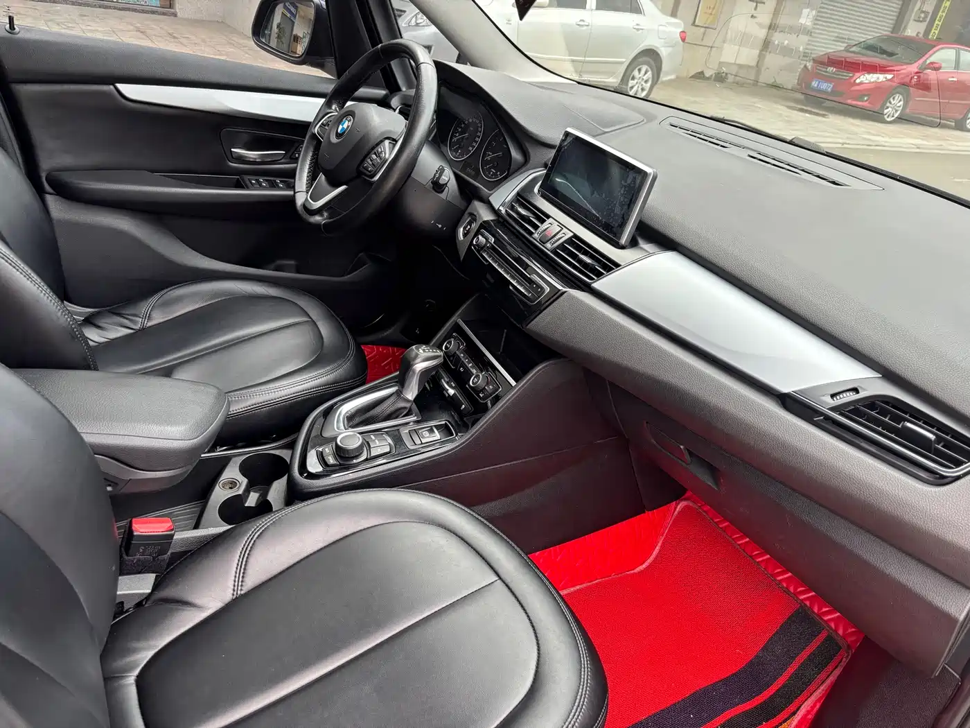 BMW 2 Series Gran Tourer 2018 2015 218i Leading