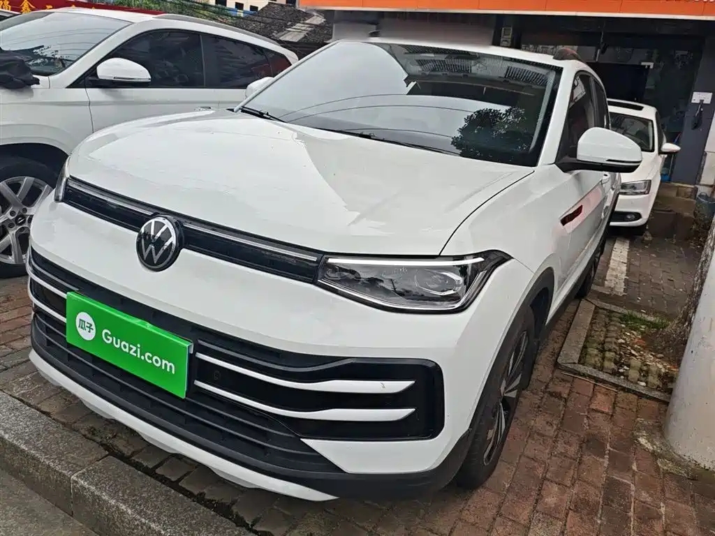 Volkswagen Tharu 2025 Model Rising Star 300TSI Aspiration Edition фото 6