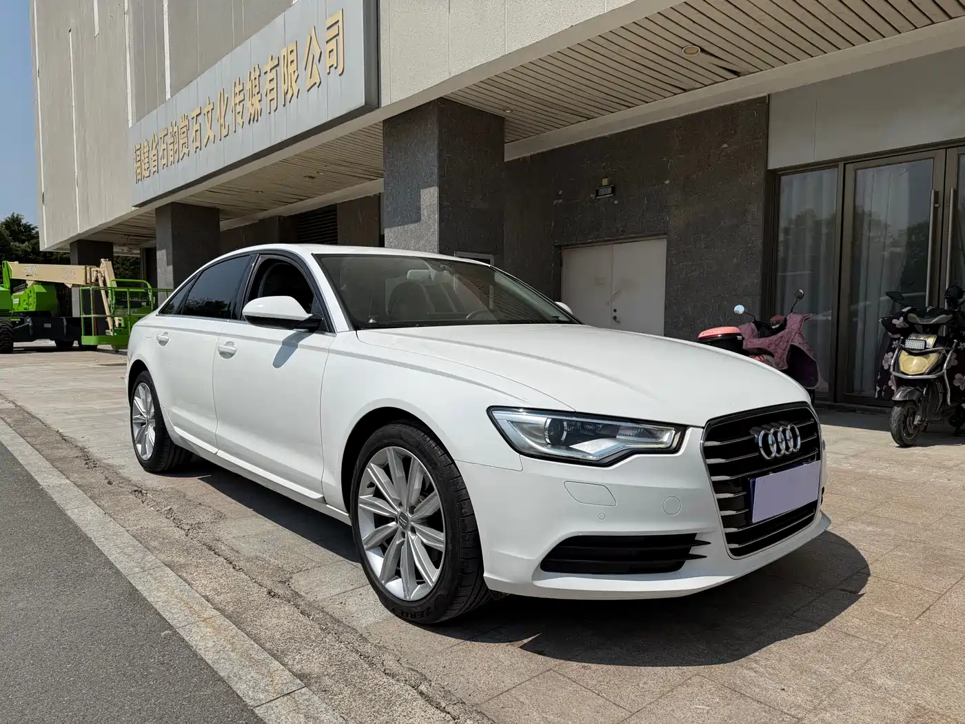 Audi A6L 2015 TFSI Millionth Anniversary Intelligent Leader Type фото 3