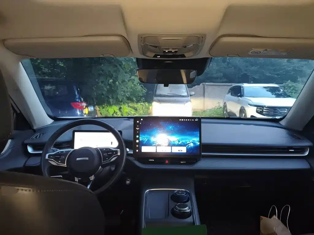 Photo 5 - Haval H6