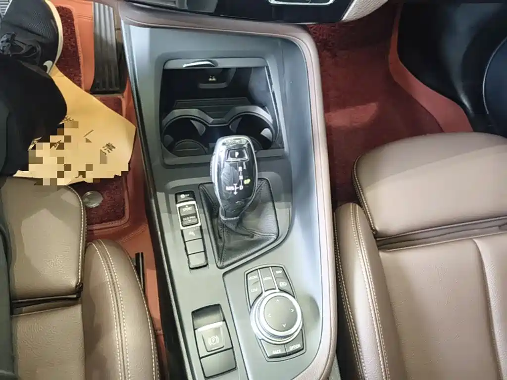 BMW X1 2022 sDrive25Li Leading фото 14