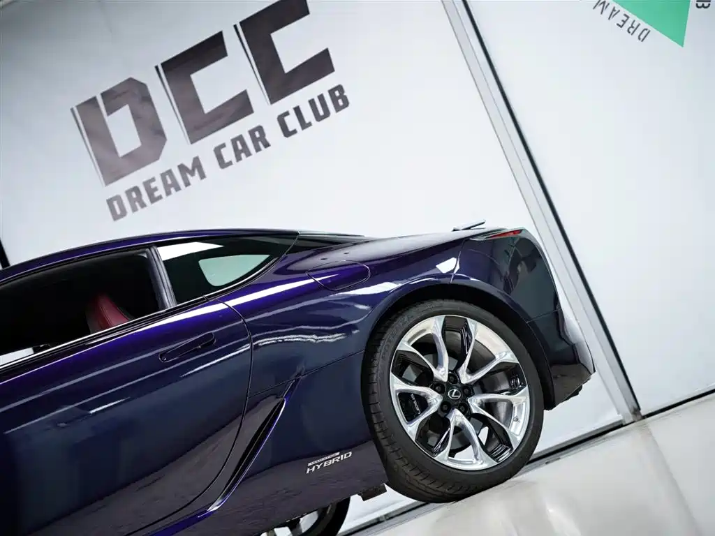 Lexus LC 2018 500h Sport Edition фото 26