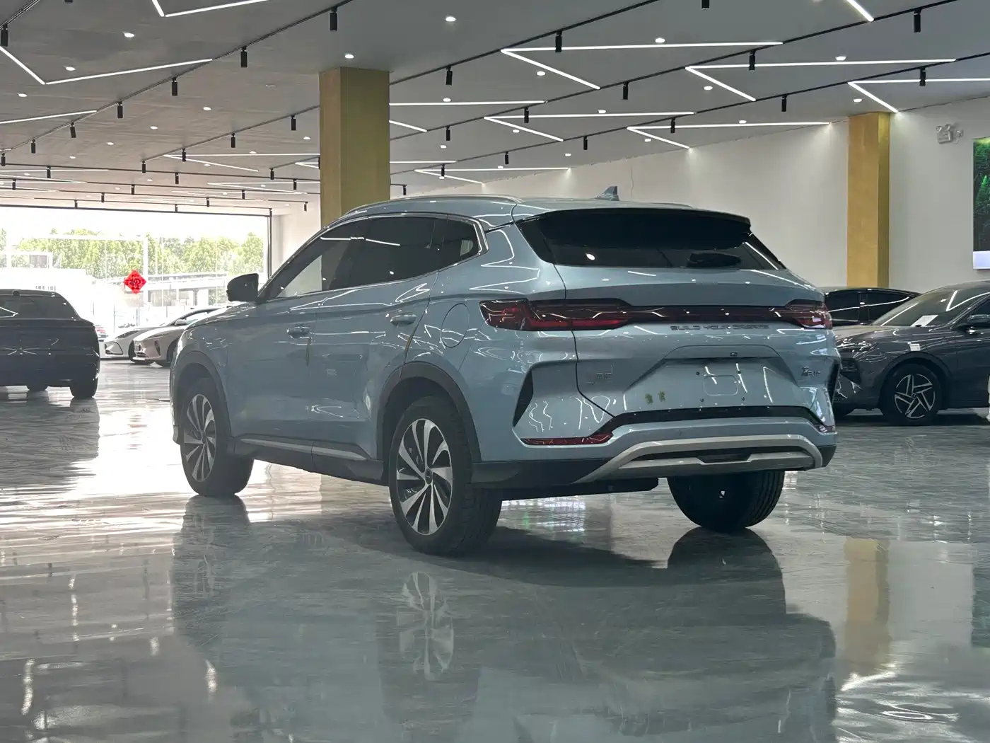 BYD Song PLUS PHEV 2023 Champion Edition EV 520KM Premium фото 4