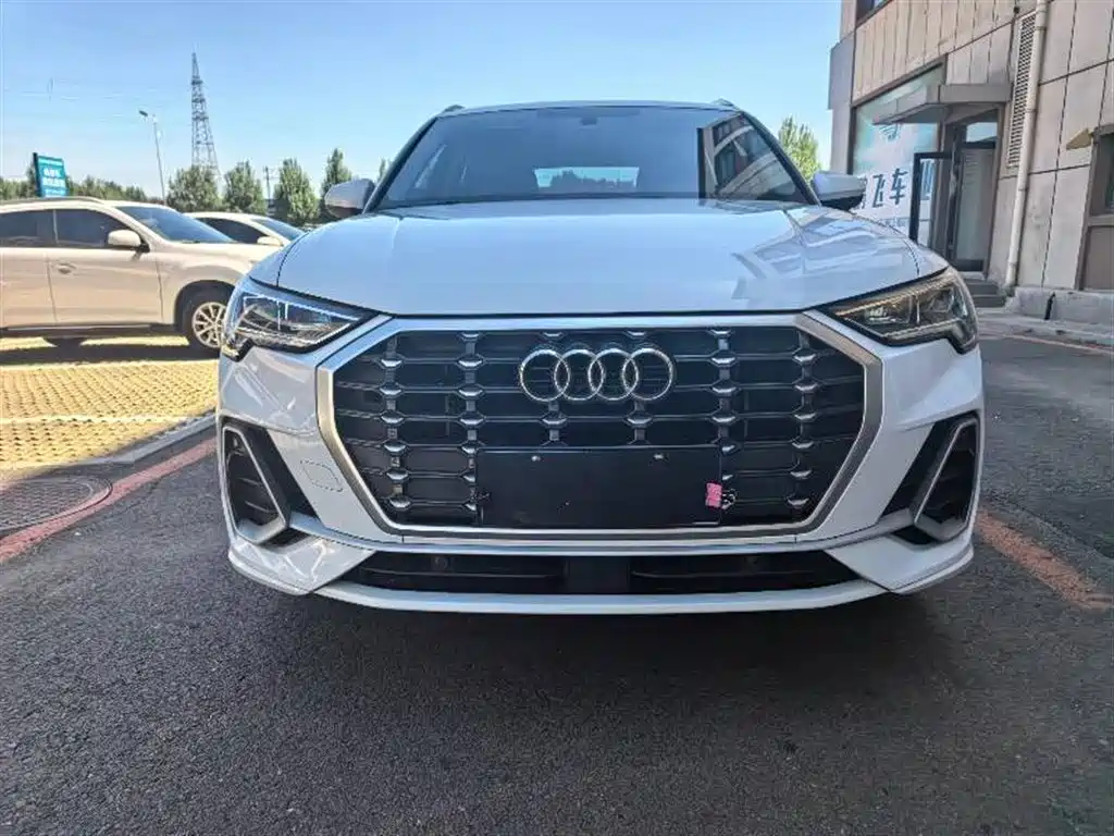 Audi Q3 2023 35 TFSI Fashion Dynamic (1.4T) фото 2