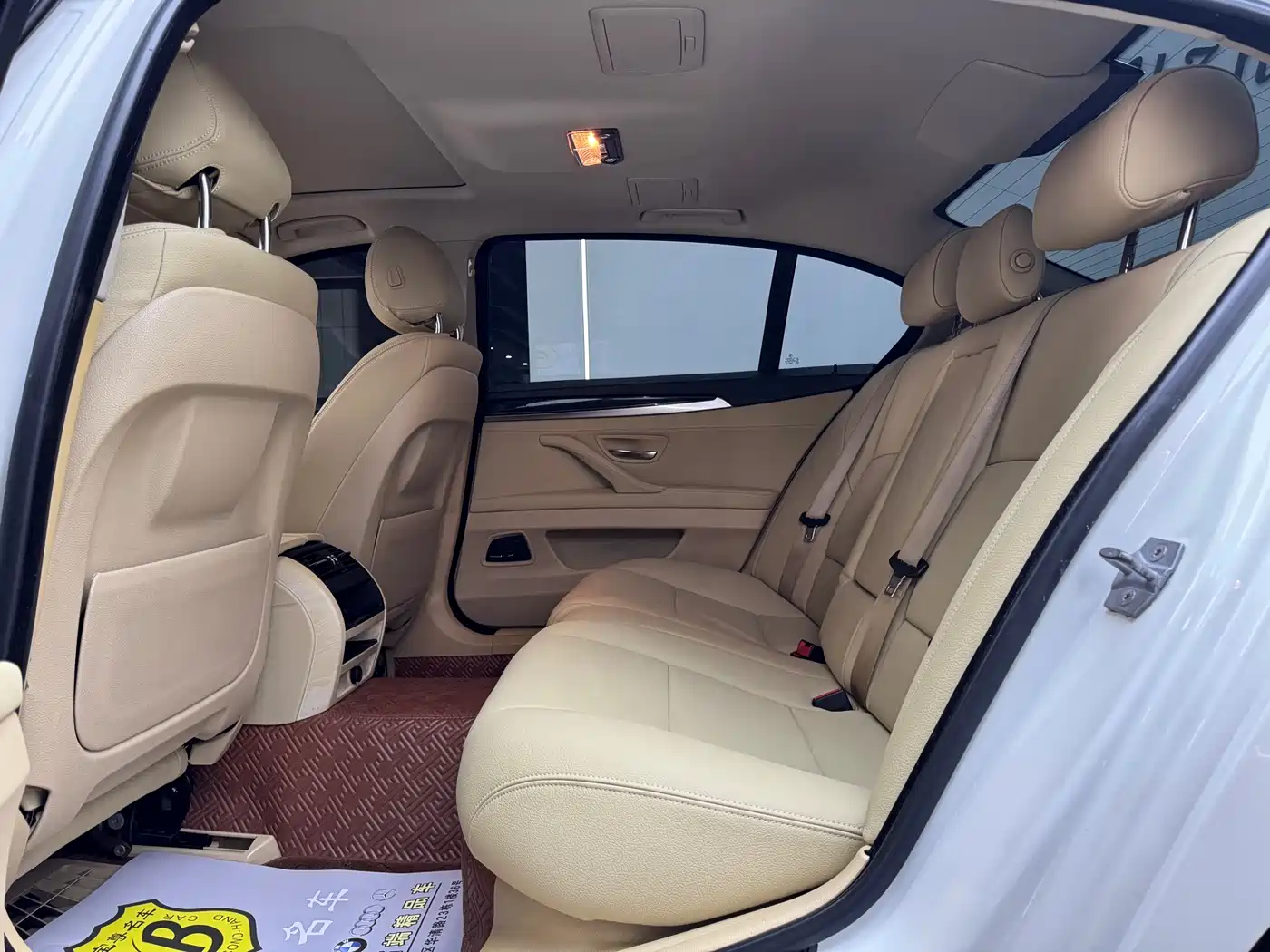 BMW 5 Series 2014 520Li Elegance фото 8