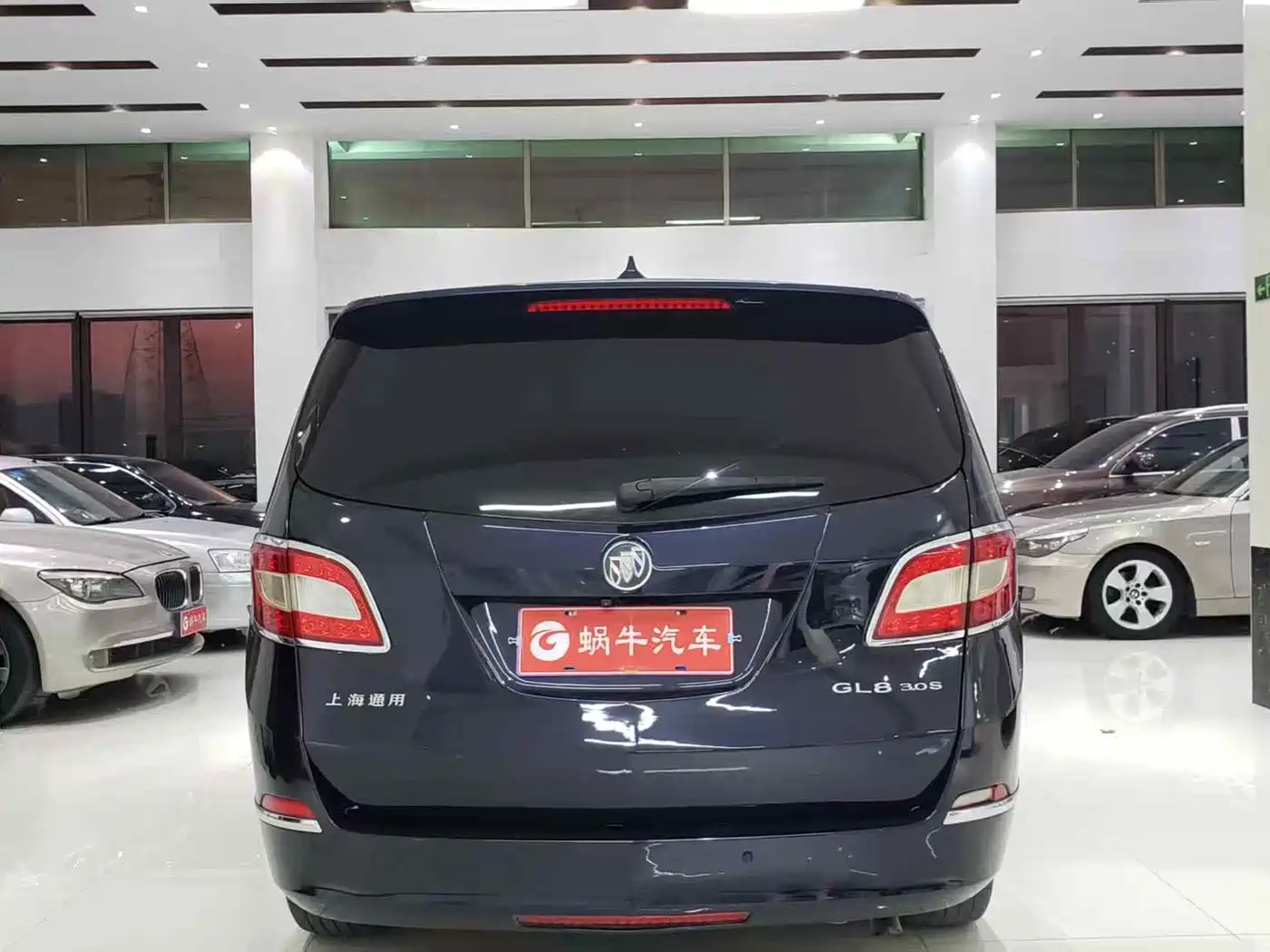 Buick GL8 2011 3.0L GT Luxury Business Elegance Edition фото 13