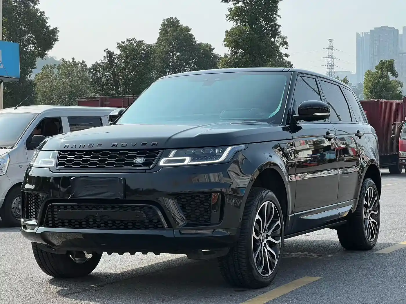 Land Rover Range Rover Sport 2021 3.0 L6 Gloss Black Edition