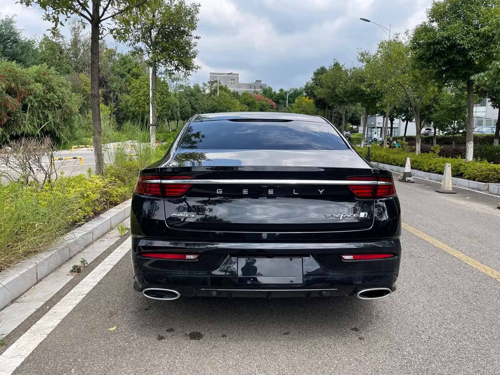 Фото 19 - Geely Preface