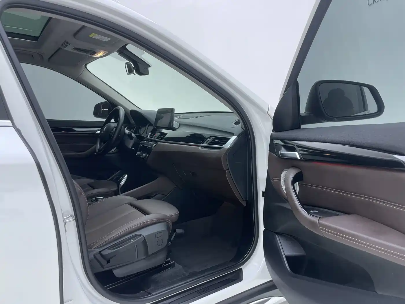 BMW X1 2022 sDrive20Li Fashion фото 29