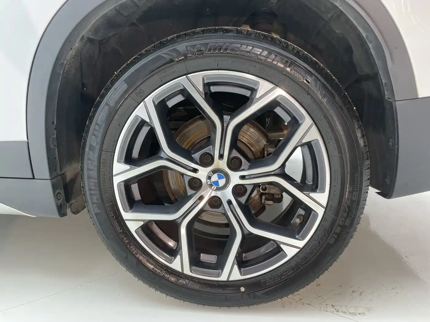 BMW X1 2022 sDrive20Li Fashion фото 23