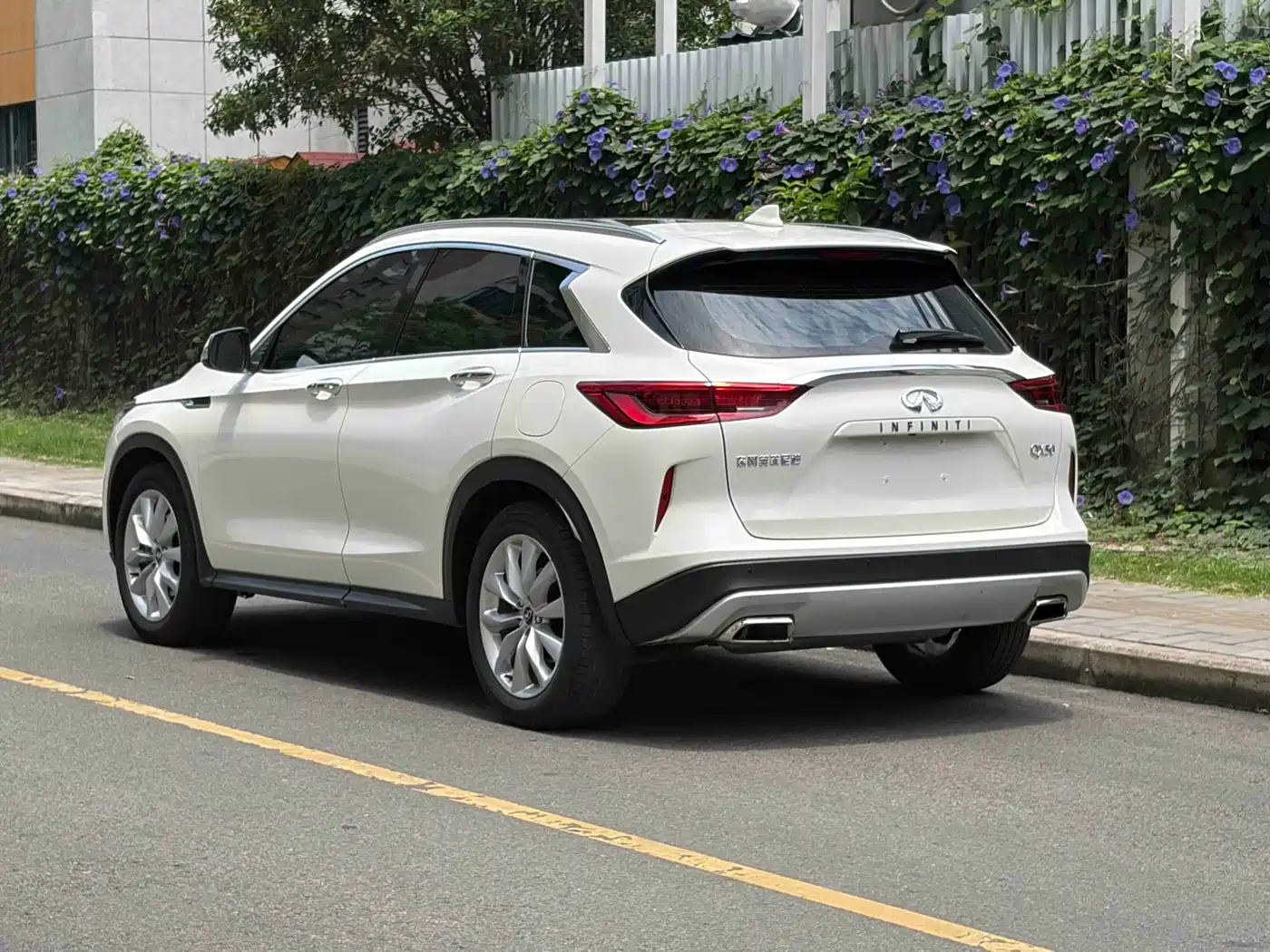 Infiniti QX50 2018 2.0T 2WD Fashion Edition фото 7