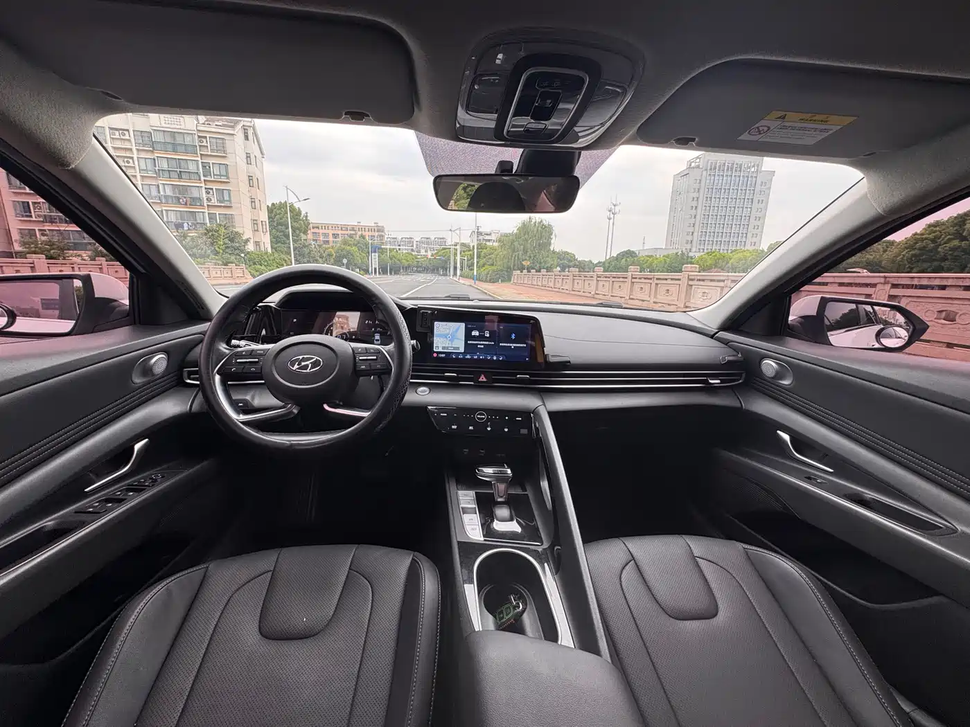 Hyundai Elantra 2021 1.5L CVT GLX Elite Edition фото 8