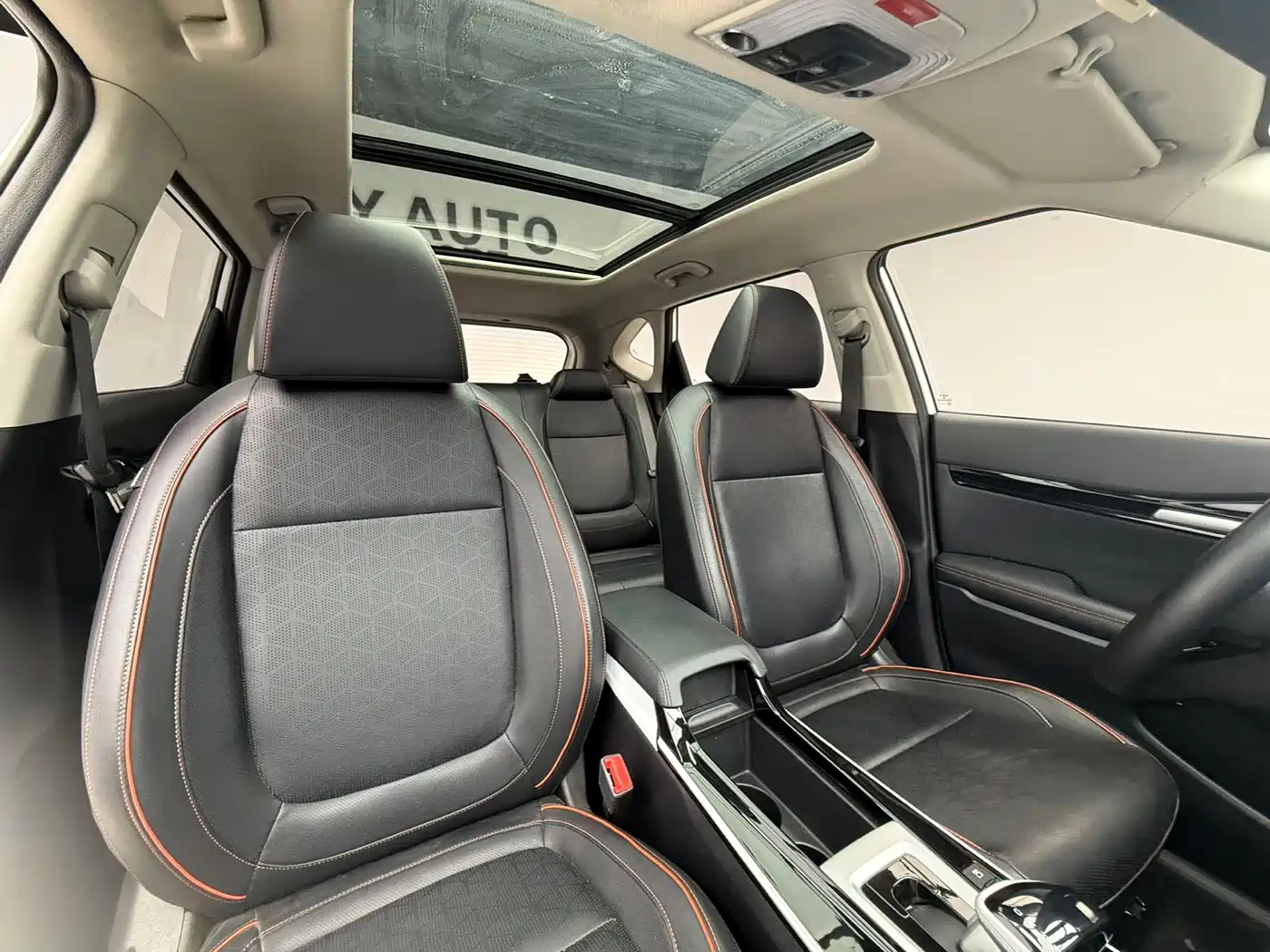 Kia Seltos 2023 1.5L CVT Premium Edition фото 14