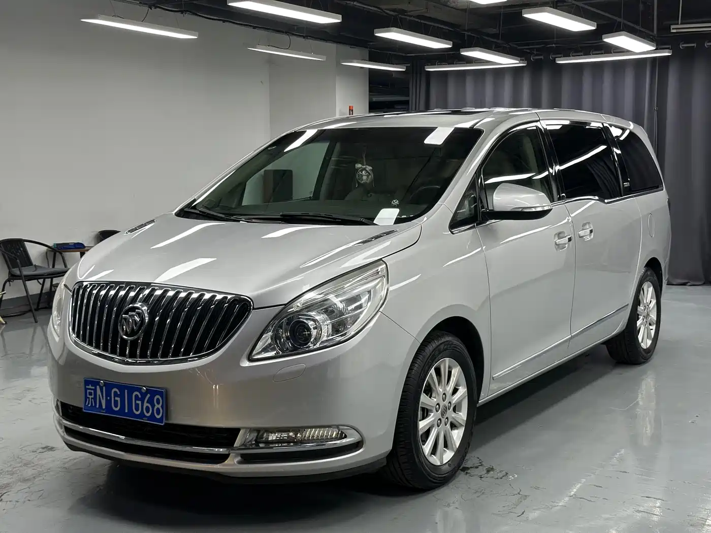 Buick GL8 2011 2011 3.0L XT Luxury Business Flagship