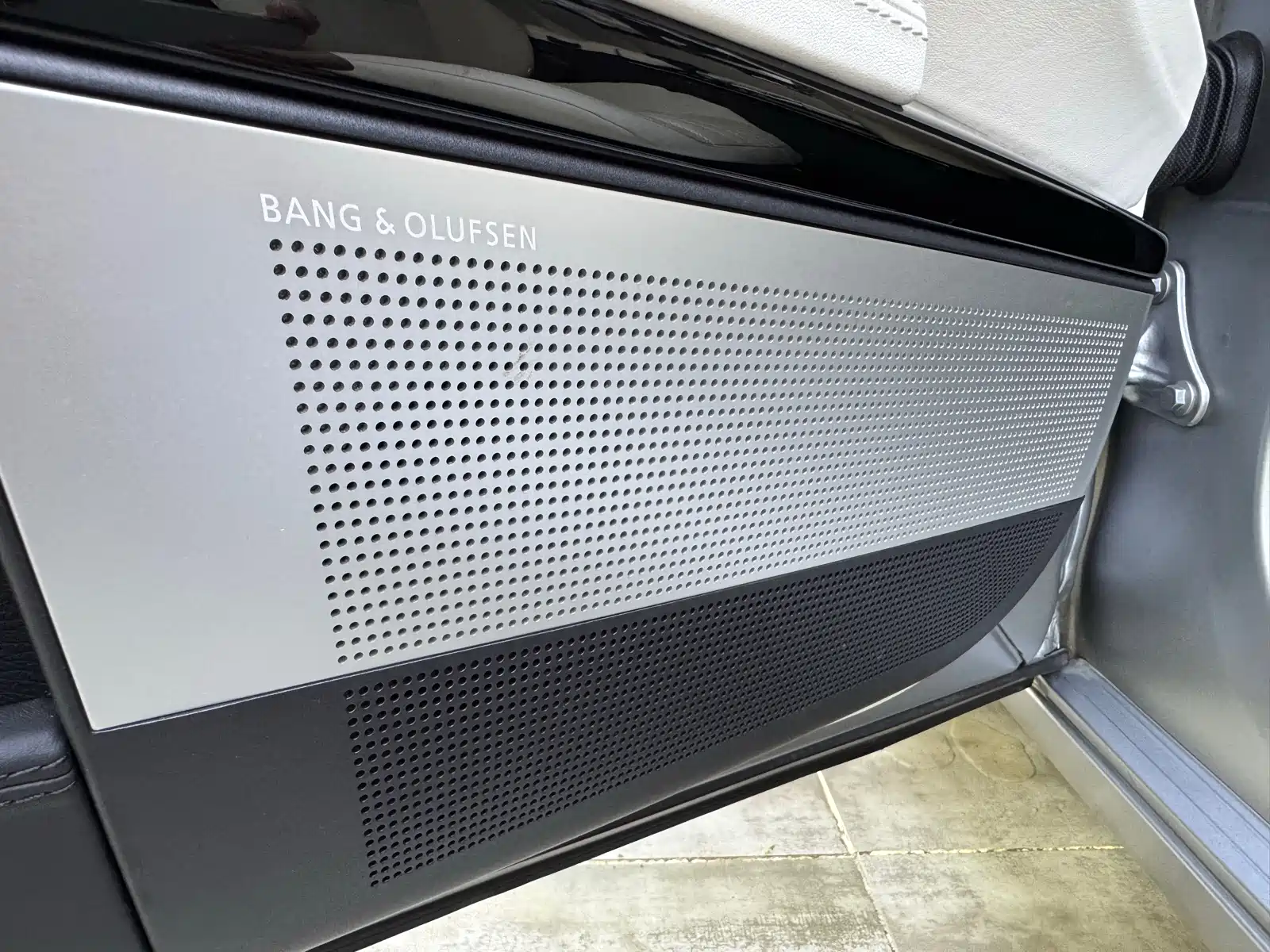 Фото 20 - Mercedes-Benz S-Class