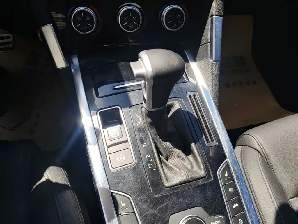 Haval H7 2017 Red Label H7 2.0T Automatic Luxury Model фото 14