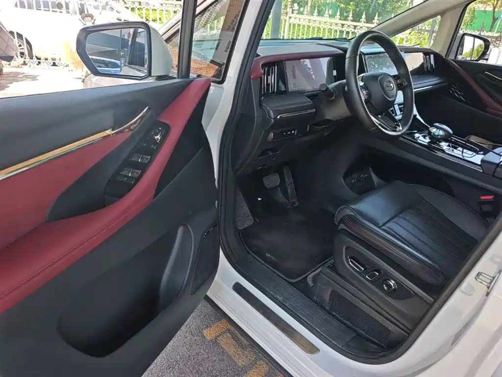 GAC Trumpchi Trumpchi E9 2023 E9 MAX фото 16