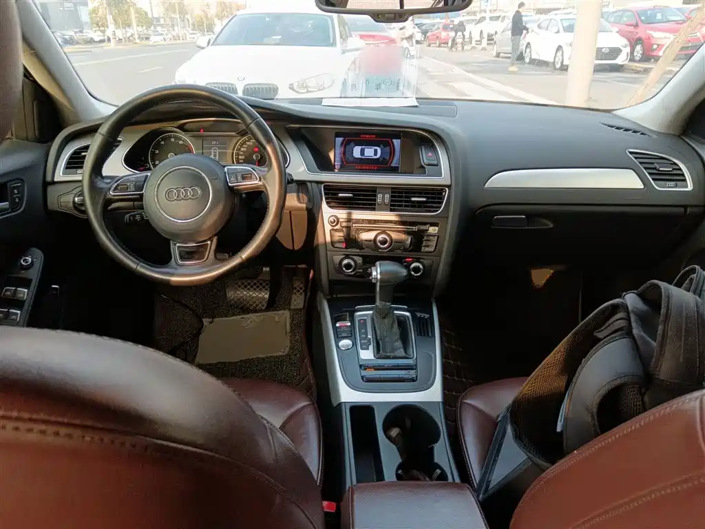 Audi A4L 2015 35 TFSI Auto Standard фото 6