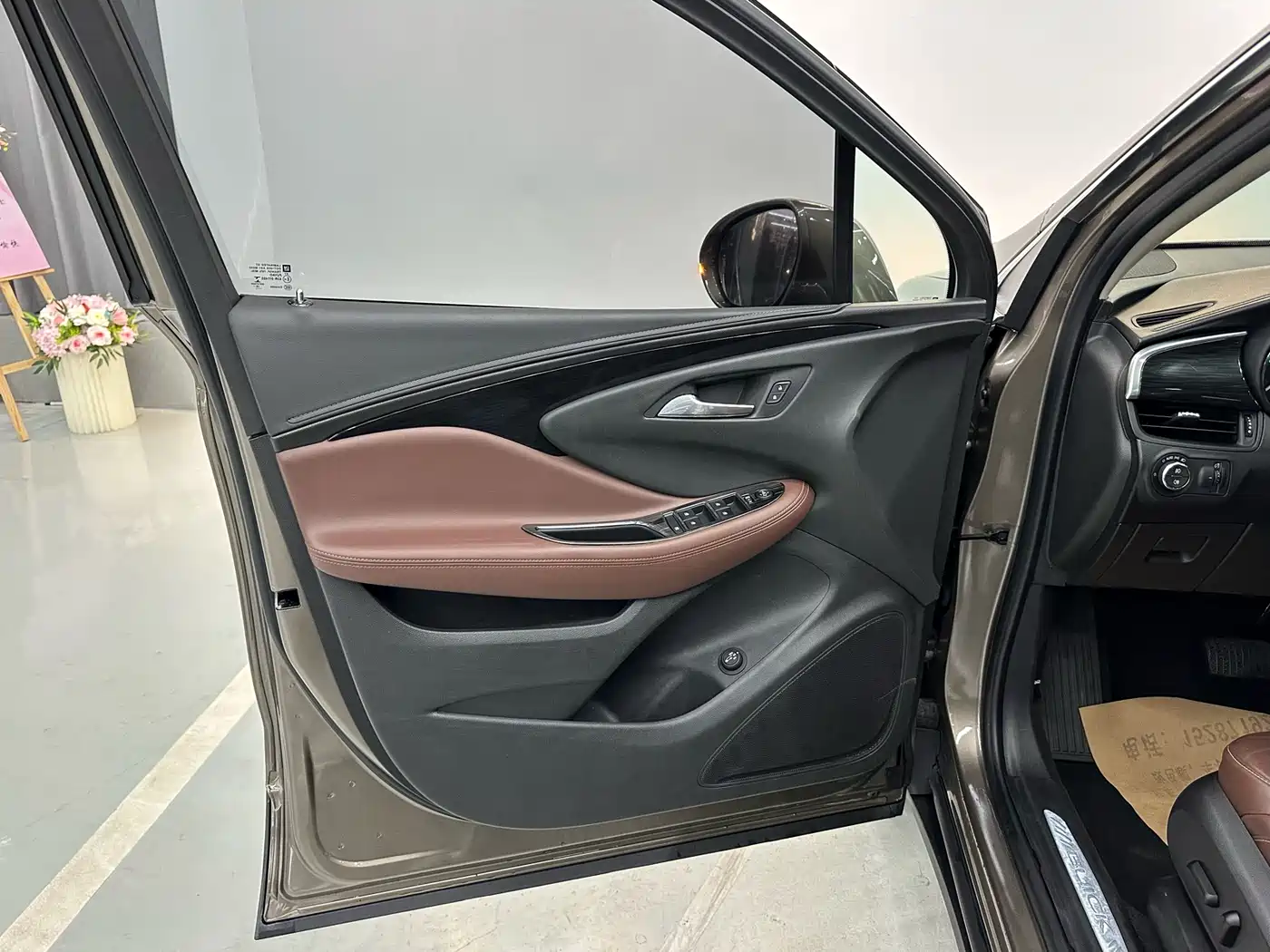 Buick Envision Plus 2019 28T AWD Elite Model China VI фото 22