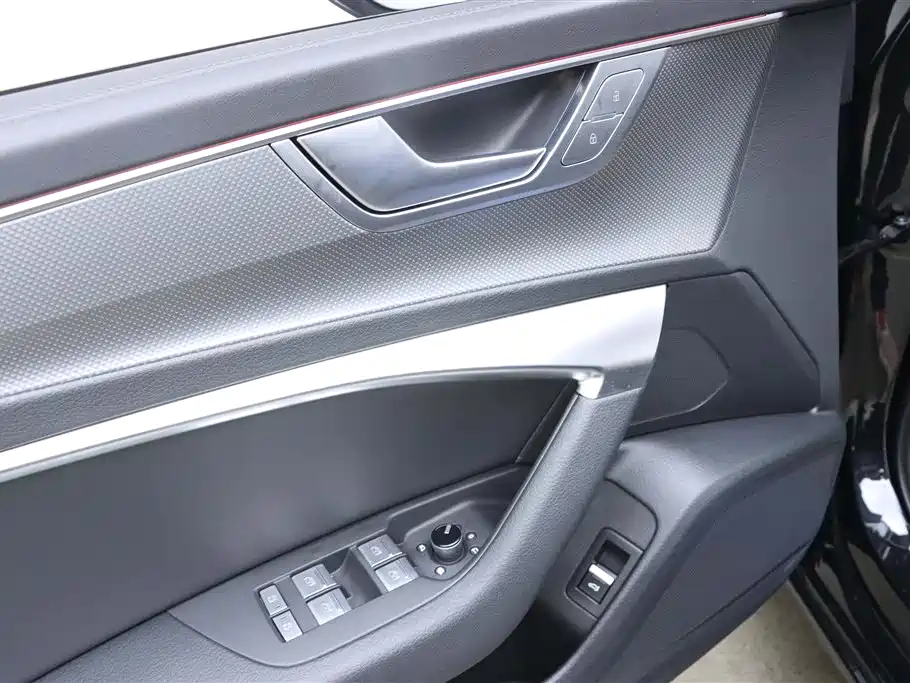 Audi A6L 2024 45 TFSI Premium Dynamic фото 12