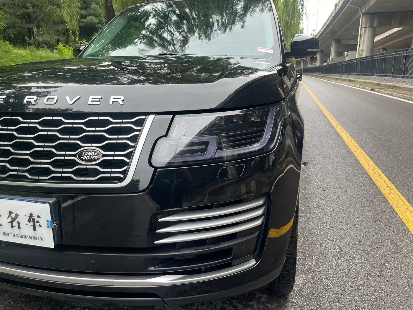Land Rover Range Rover 2015 2013 NA 5.0 V8 Vogue