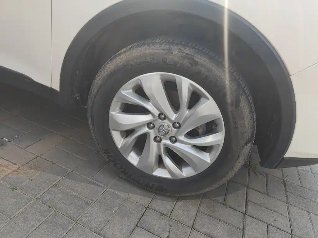 BAIC Senova X65 2017 2015 2.0T Automatic Comfort