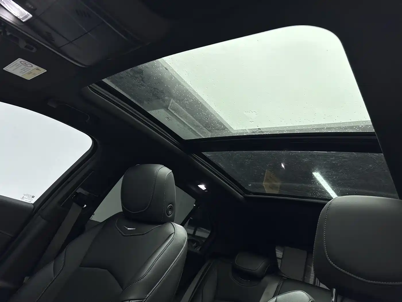 Cadillac XT4 2021 28T FWD Technology Edition фото 16