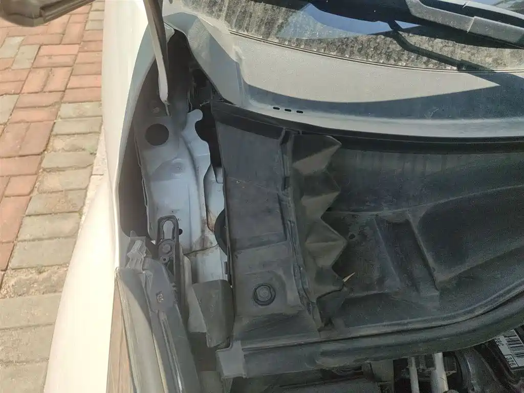 Toyota IZOA 2018 2.0L Yichi Edition China V фото 21