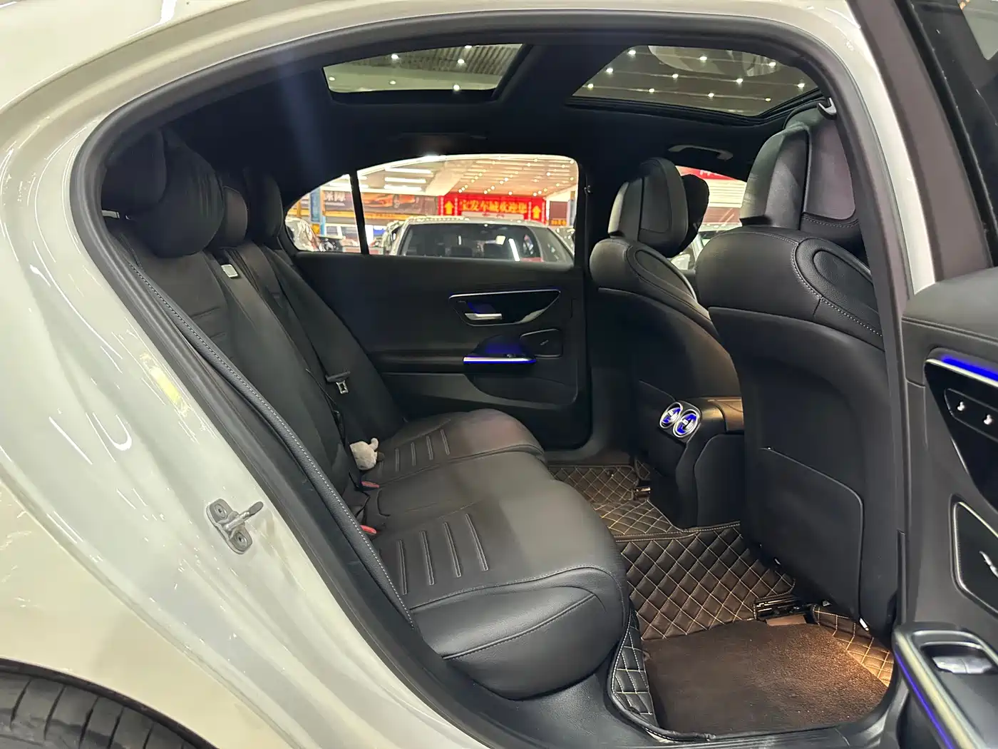 Mercedes-Benz C-Class 2024 C 260 L Sport фото 14