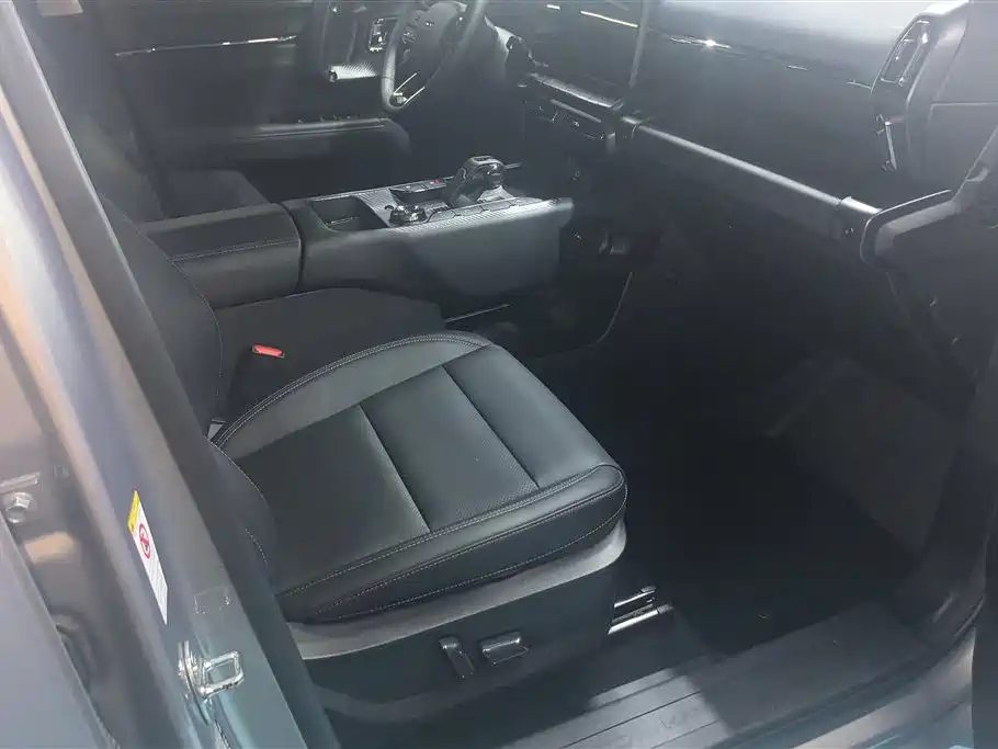 Haval Second-Generation Big Dog New Energy 2023 DHT-PHEV 105km Trendy Electric Edition Plus фото 8