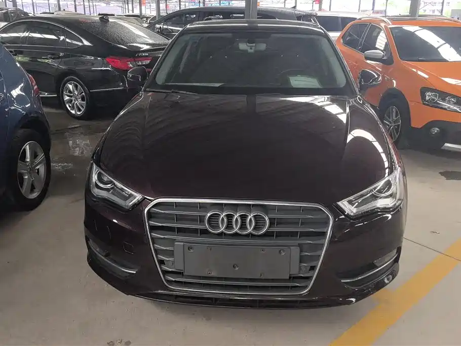 Audi A3 2014 Limousine 35 TFSI Auto Comfort фото 2