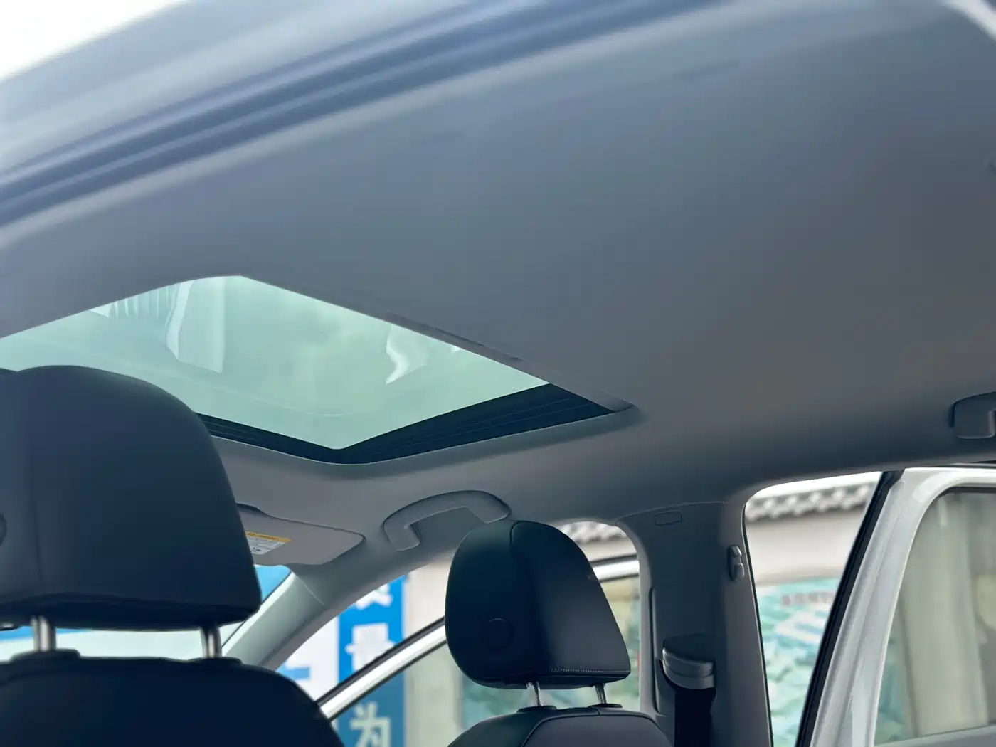 Volkswagen Lavida 2024 Model 1.5L Automatic Starlight 5 Million Edition фото 14