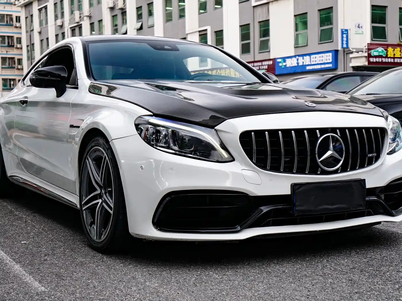 Mercedes-Benz C-Class AMG 2019 AMG C 63 Coupe фото 3