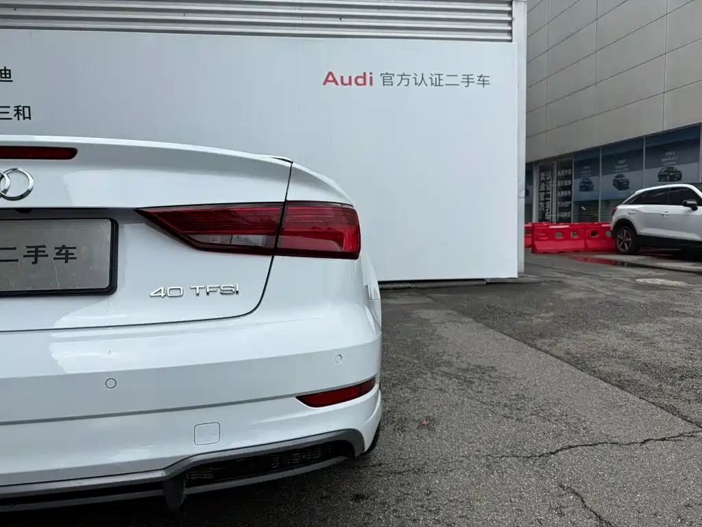 Фото 17 - Audi A3 (Import)