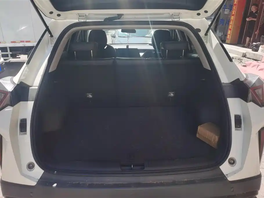 GAC Trumpchi Trumpchi GS3 2023 Shadow Speed 270T Power Enjoyment Edition фото 4