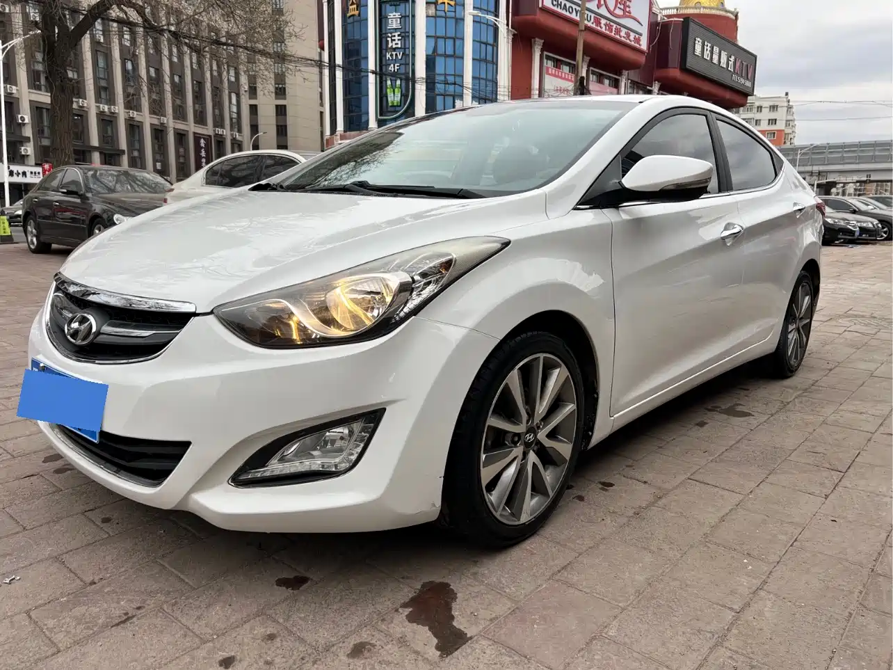 Hyundai Langdong 2015 1.6L Auto Premium