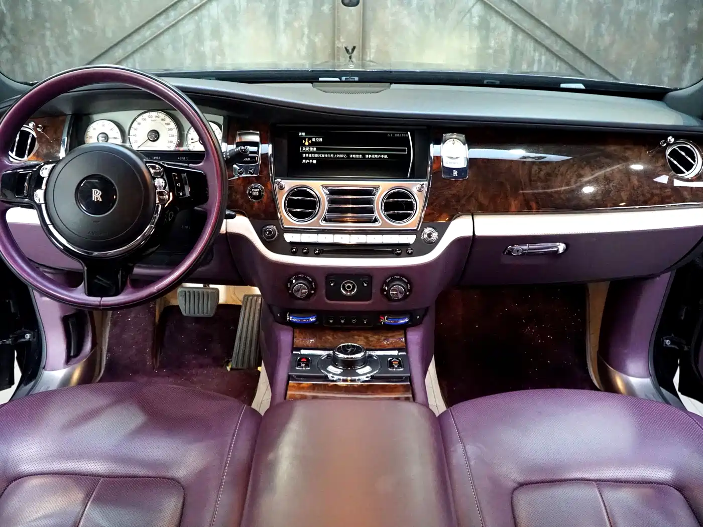 Фото 7 - Rolls-Royce Ghost