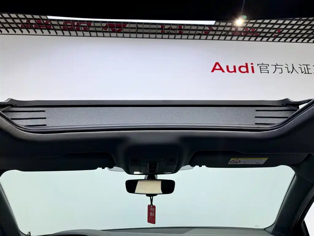 Audi Q3 2024 35 TFSI Fashion Sport фото 11