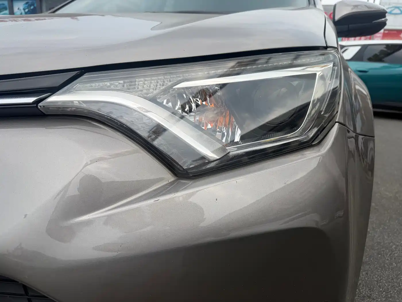 Toyota RAV4 Rongfang 2018 2.0L CVT 2WD Trend X Edition фото 2