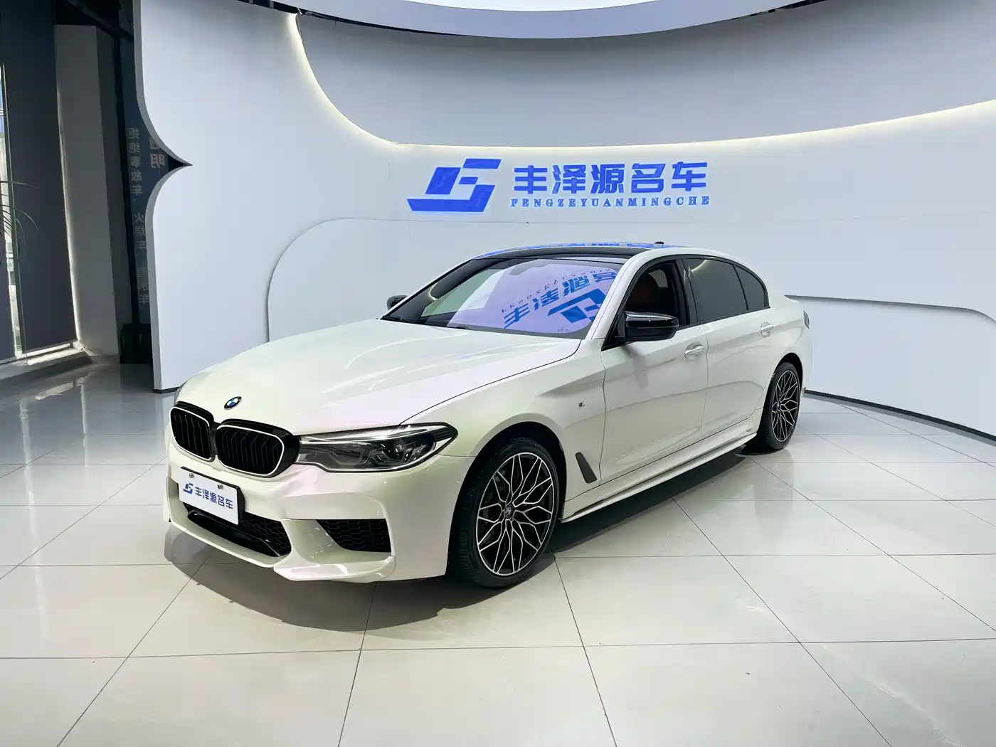 BMW 5 Series 2018 Facelift 530Li Exclusive Luxury Package