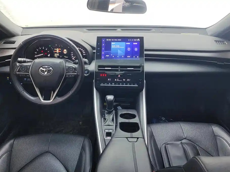 Toyota Avalon 2022 2.0L Luxury Edition фото 12