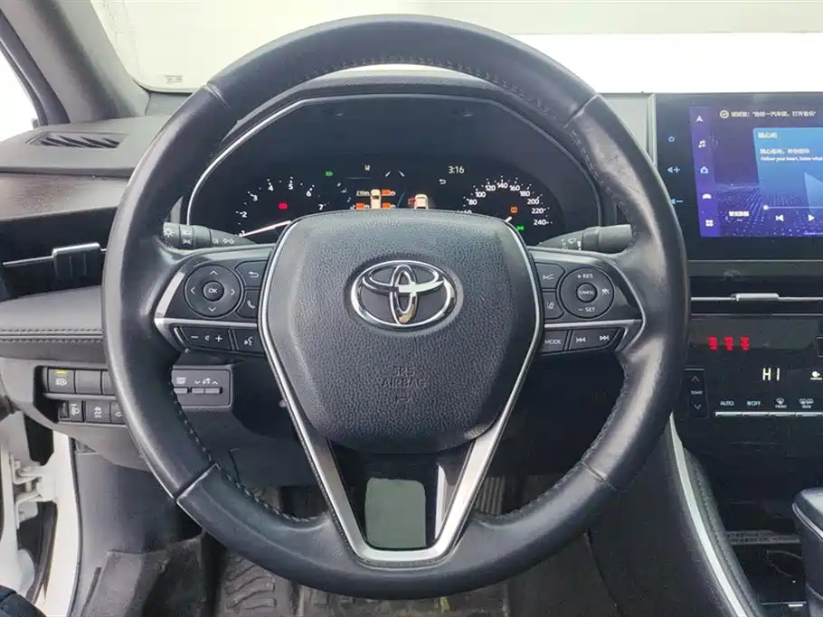 Toyota Avalon 2022 2.0L Luxury Edition фото 15