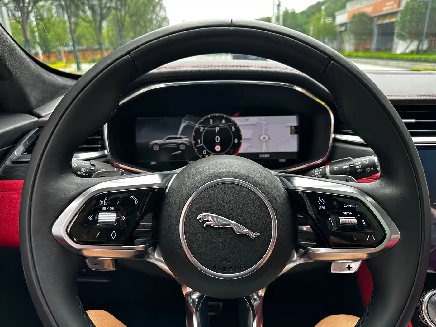 Jaguar F-PACE 2024 P250 R-Dynamic HSE фото 53
