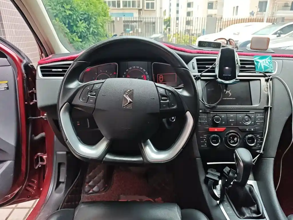 DS 4S 2017 2016 Model 1.6T Automatic Smart Enjoy Edition THP160