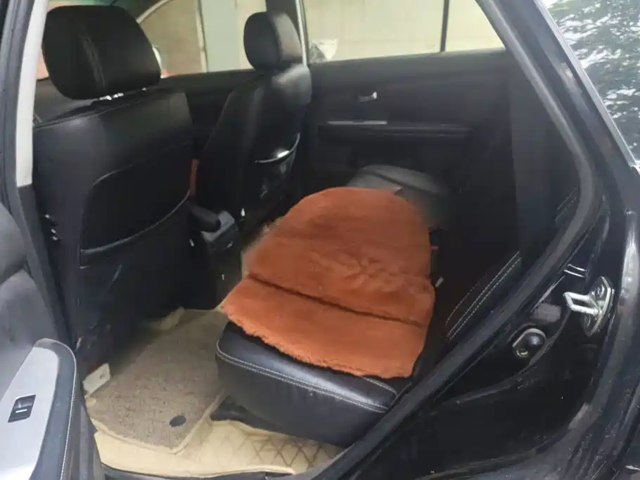 BYD S6 2014 2014 Model 2.0L Manual Premium 5-Seater